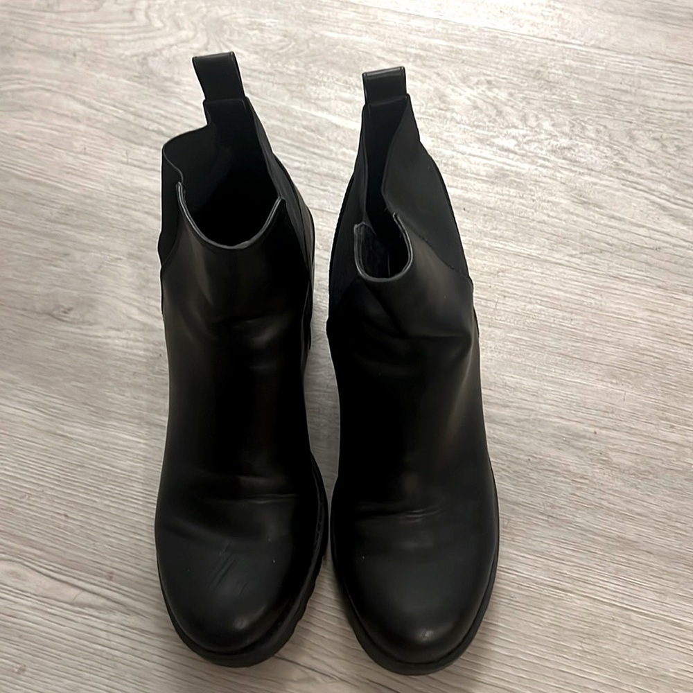 DIVIDED - ankle boot women size 10